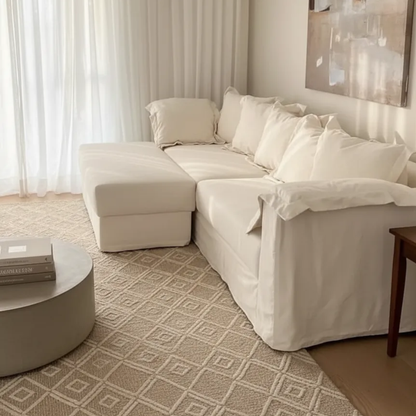 Sofá Bóra 4 Lugares com Almofadas – Cinza Claro Conforto Total