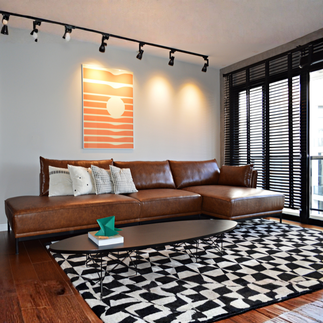 Sofá Milão Retrô em Couro Natural com Chaise 3 Lugares